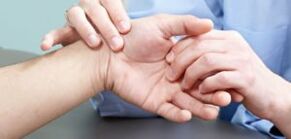 Diagnos vu Péng an de Gelenker vun de Fangeren