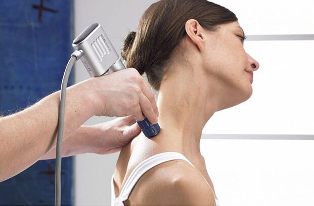 Schockwellentherapie fir Osteochondrose vun der Gebärmutterkierper